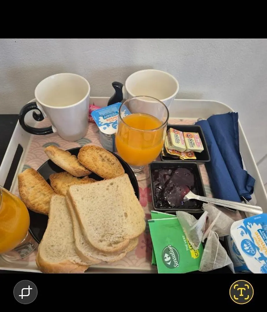 Bed and Breakfast Plein Soleil Petit Dej Compris Compris Toulon Francie